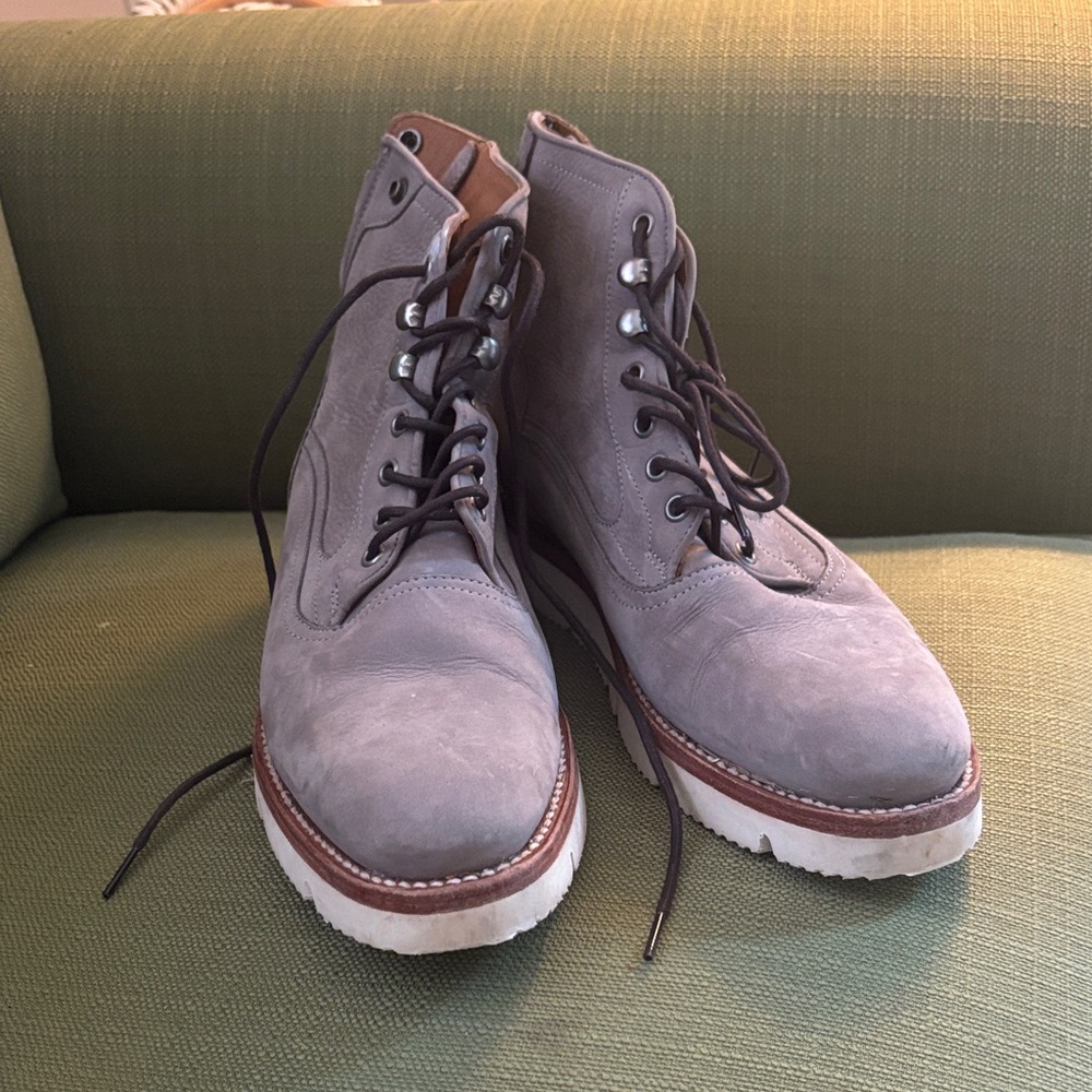 Men's Gray Leather Boots